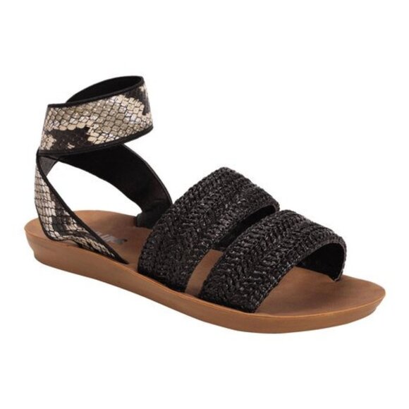 Muk Luks Shoes - MUK LUKS Womens About Me Strappy Sandals Snake Print Raffia Ankle Strap 9 NWT